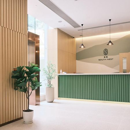 South Nest Hotel Хонконг Екстериор снимка